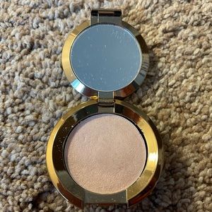 Mini BECCA Shimmering Skin Perfector in Prismatic Amethyst